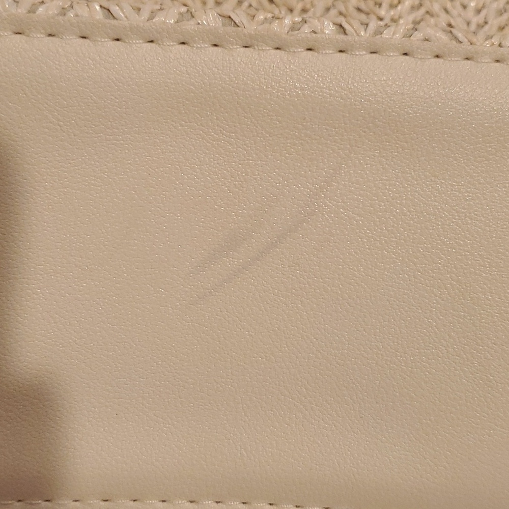 Adorable Cute Bag (#8) - Picture 9 of 9